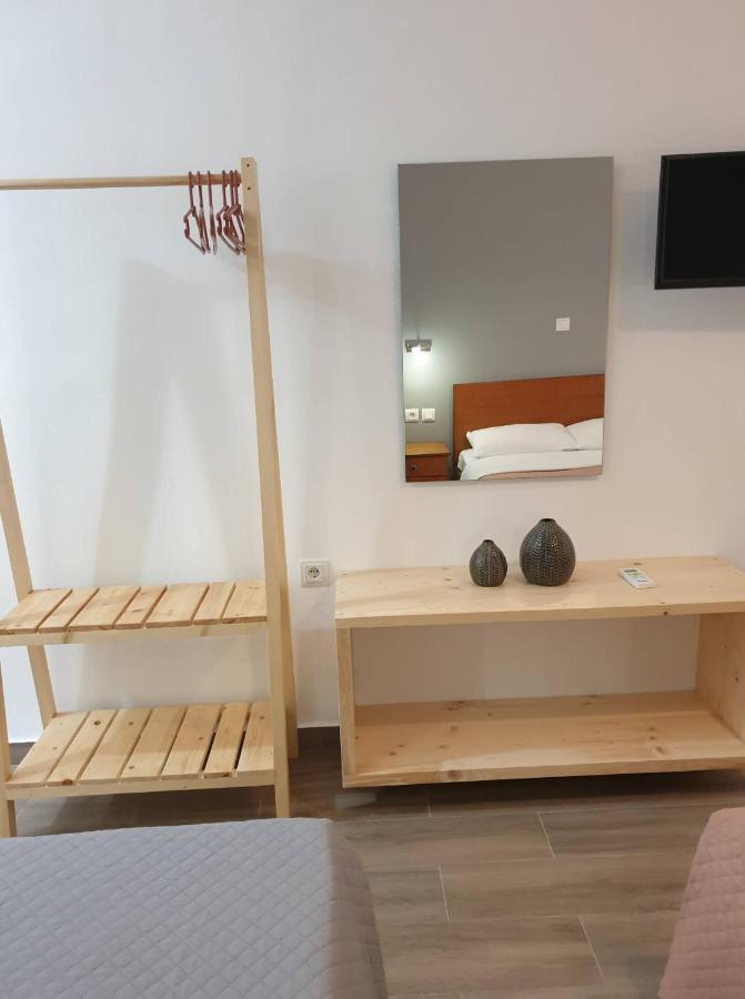 Apart-Hotel Llazari Himare Ngoại thất bức ảnh