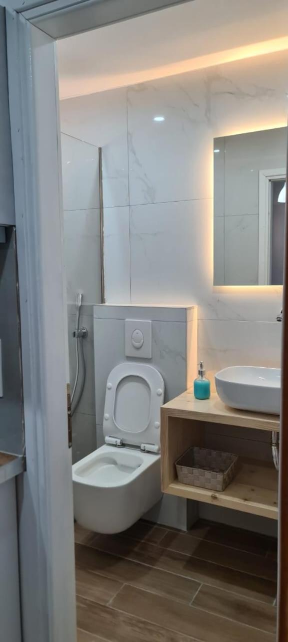 Apart-Hotel Llazari Himare Phòng bức ảnh