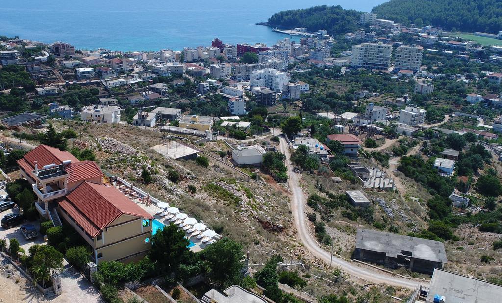 Apart-Hotel Llazari Himare Ngoại thất bức ảnh
